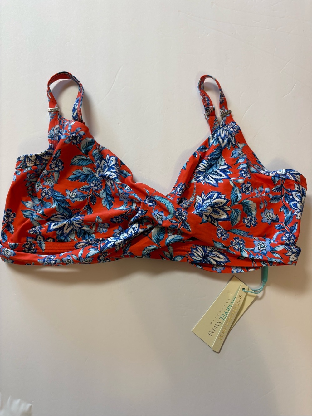Sea Level-Habitat Twist Front DD/E Cup Bra
- Orange with Blue Floral 14 - Picture 2 of 12